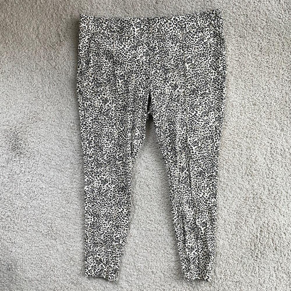 Old Navy Stevie Animal Print Tan Knit High Waist Skinny Leggings Pants Size XL